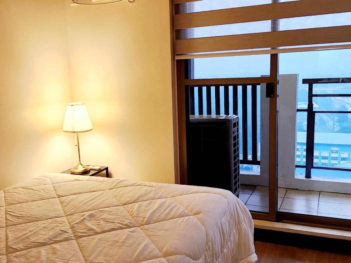 Casa Antonio At Fairway Terraces Family Penthouse 2Br Wi-Fi Nr Golf, Airport, Fort Bgc Манила Экстерьер фото
